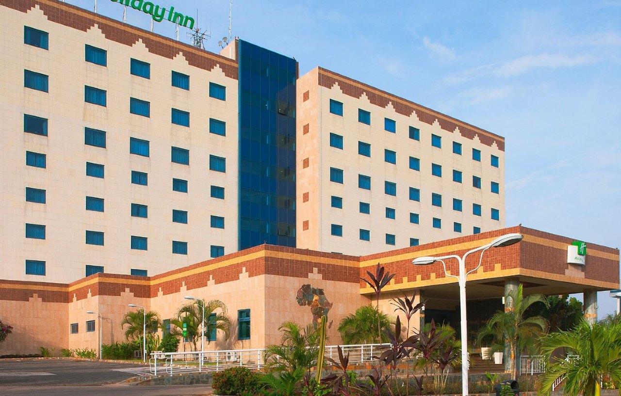 Palms By Eagles Airport City, Formerly Holiday Inn Accra Exterior photo